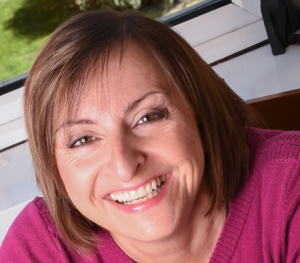 Simply Sarah Taylor - About me